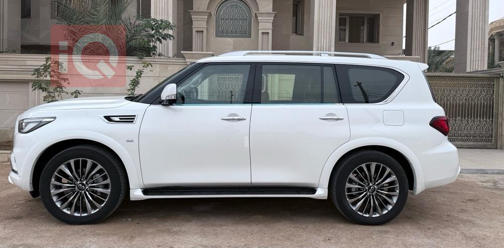 إنفينيتي QX80